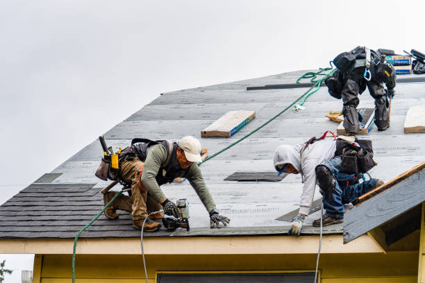 Professional Gutter Installation technician working in Huntingdon Valley, PA